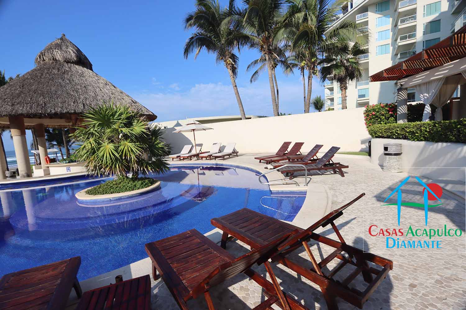 Maralinda - Alberca y jardines 5 Maralinda - Alberca y jardines 5